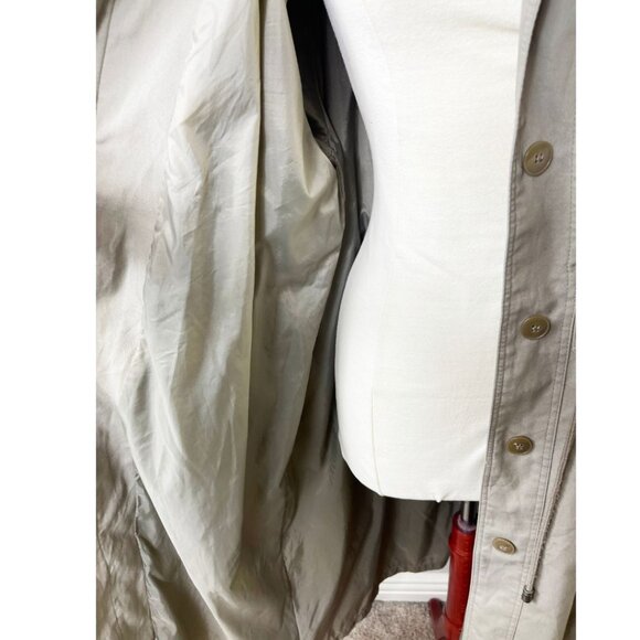 Vintage 1980s Fleet Street brand trench coat in neutral khaki with contrast trim - Picture 8 of 11
